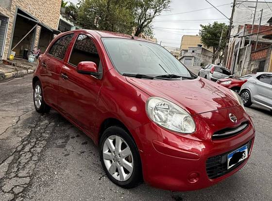 NISSAN MARCH 1.0 16V FLEX 4P MANUAL NISSAN MARCH 1.0 16V FLEX 4P MANUAL